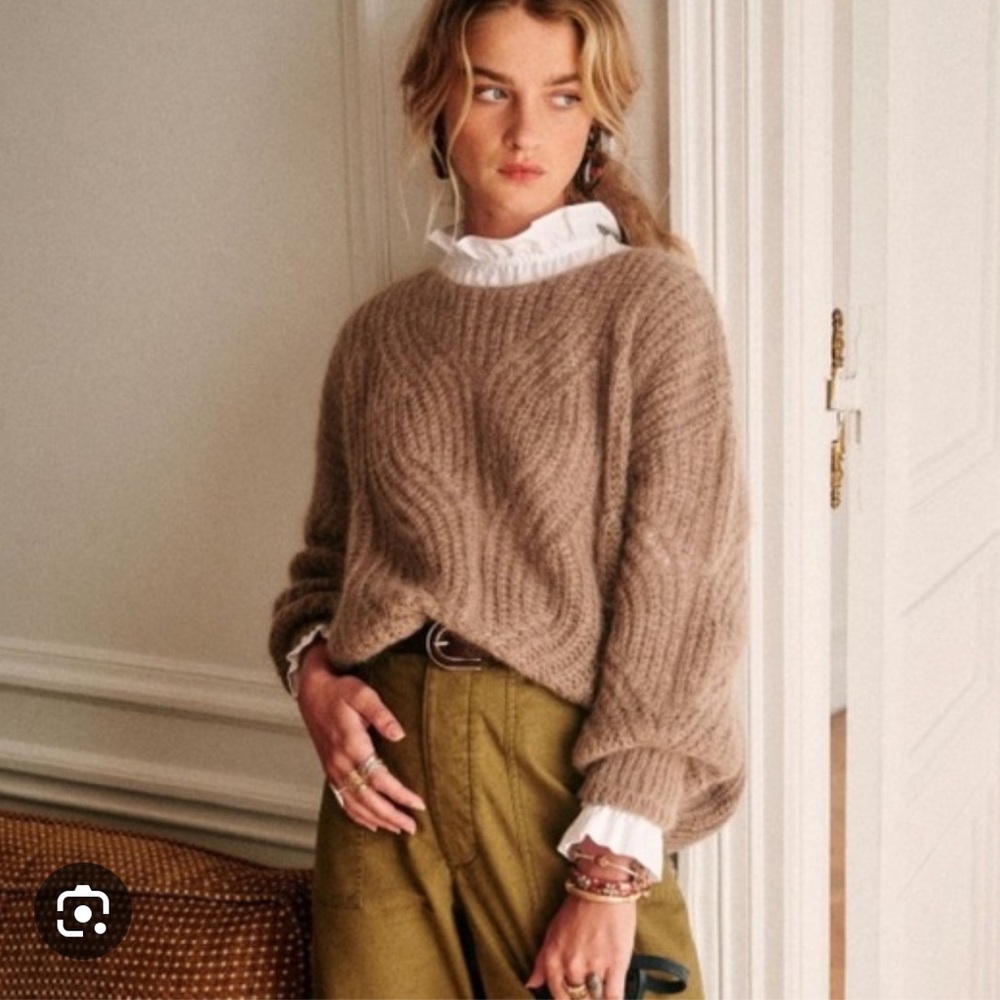 NWOT Sezane S Gisele sweater